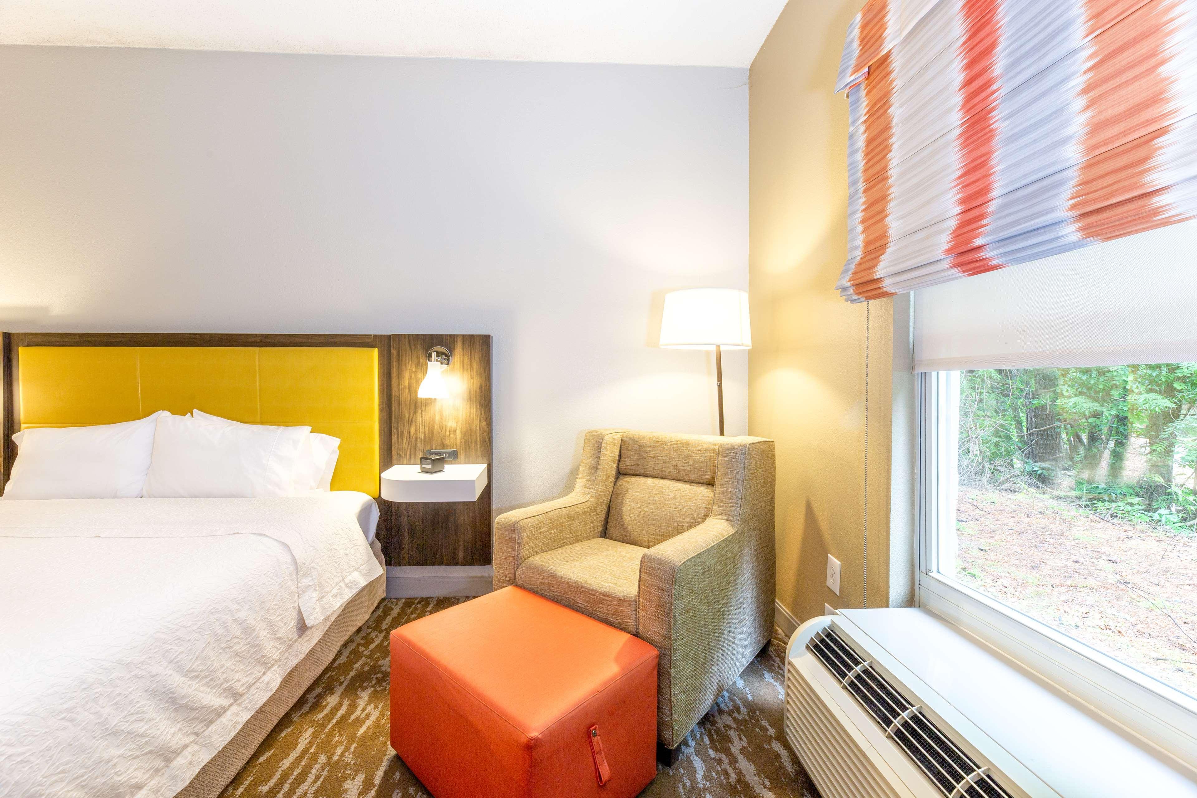 Hampton Inn & Suites Raleigh Cary Lenovo Center Eksteriør bilde
