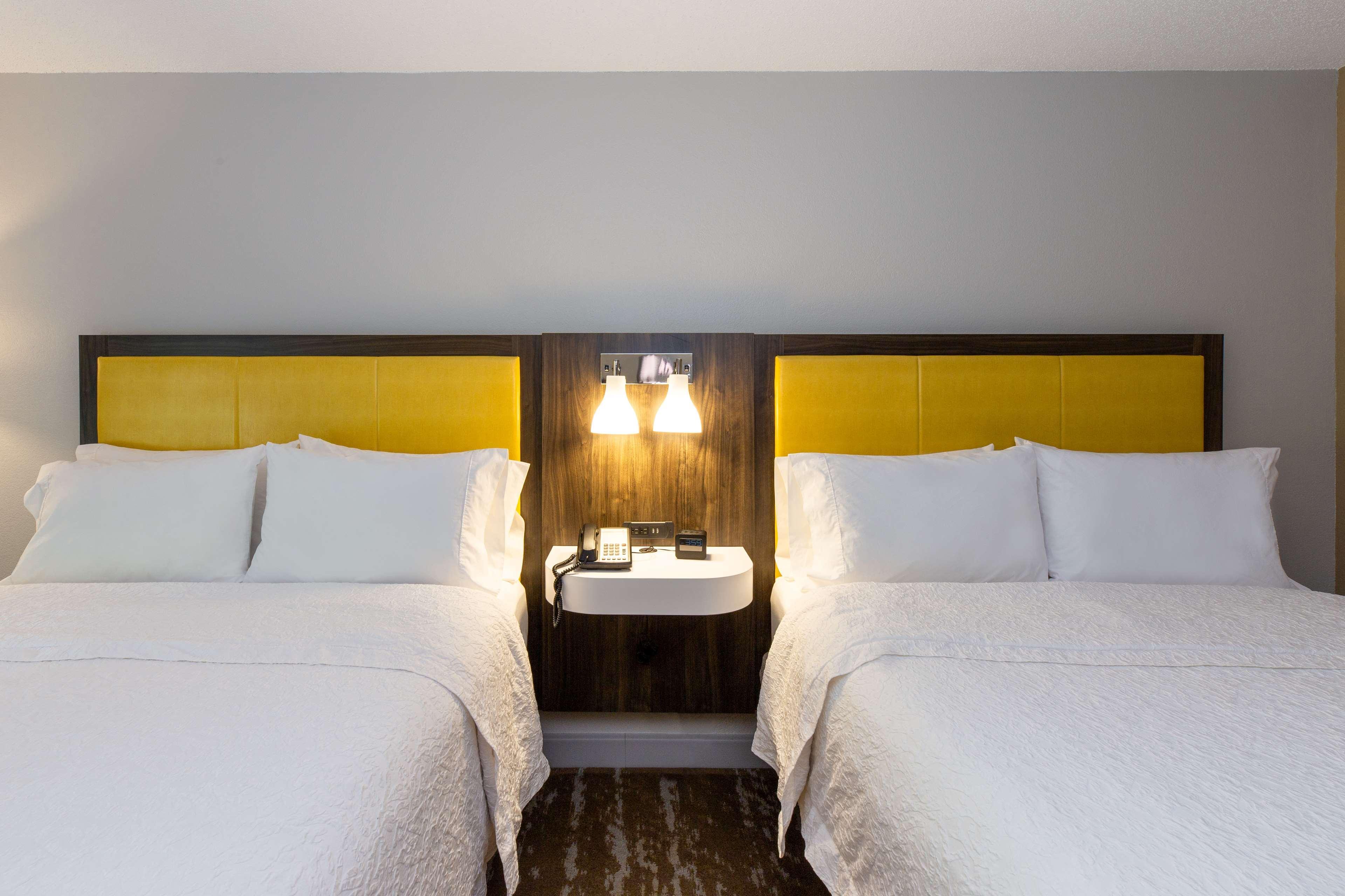 Hampton Inn & Suites Raleigh Cary Lenovo Center Eksteriør bilde