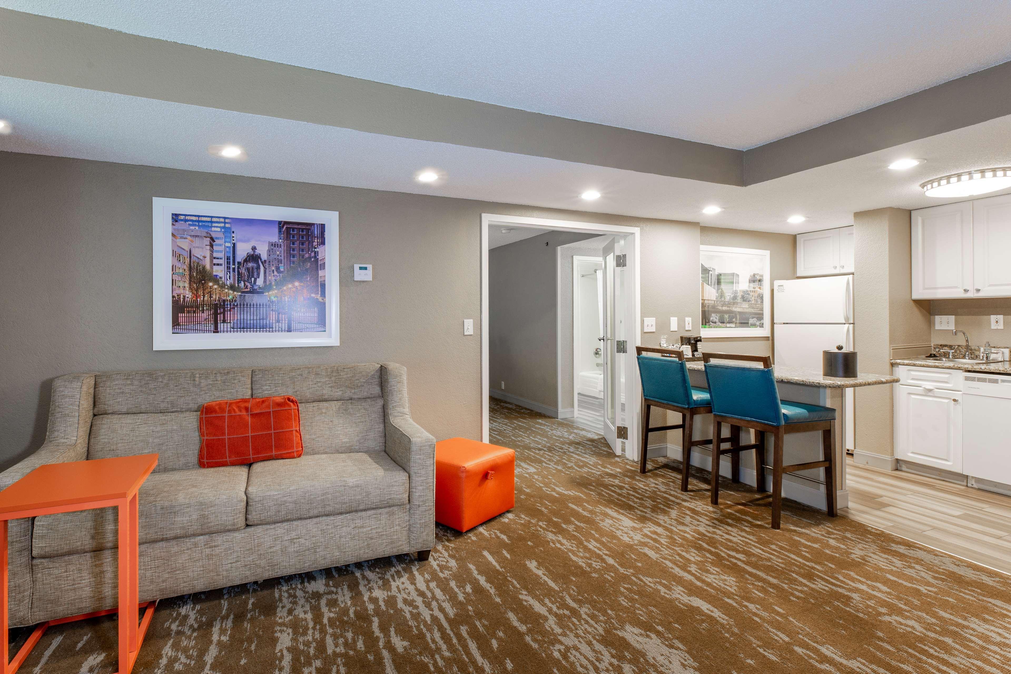 Hampton Inn & Suites Raleigh Cary Lenovo Center Eksteriør bilde