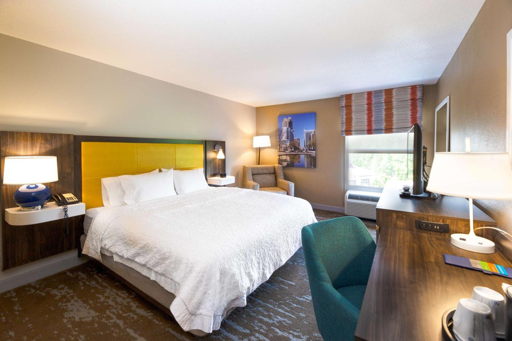 Hampton Inn & Suites Raleigh Cary Lenovo Center Eksteriør bilde
